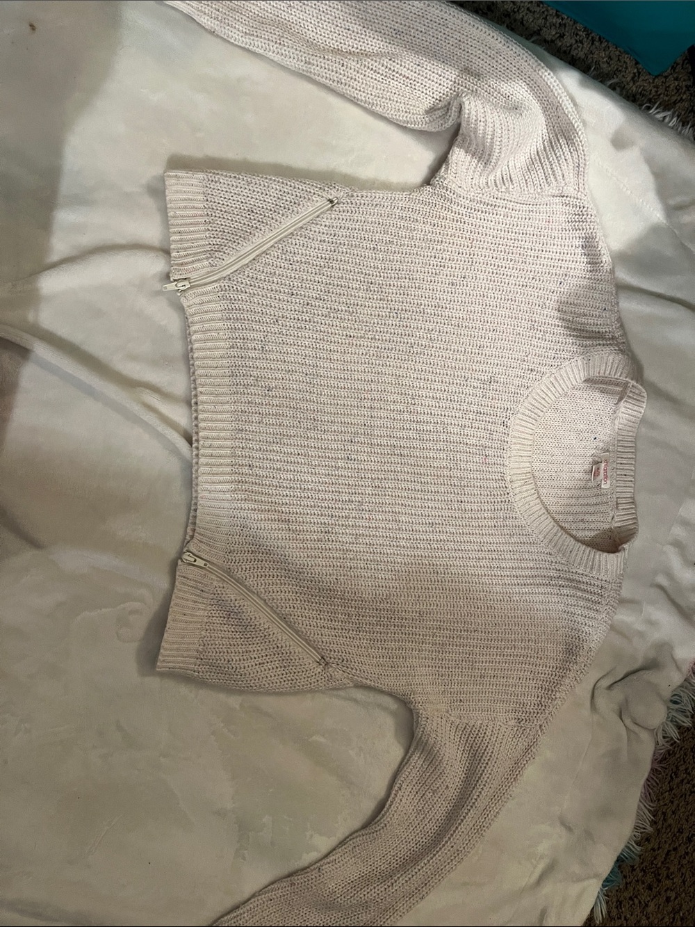 Xhilaration Cream Crewneck Zip-Hem Knit Sweater